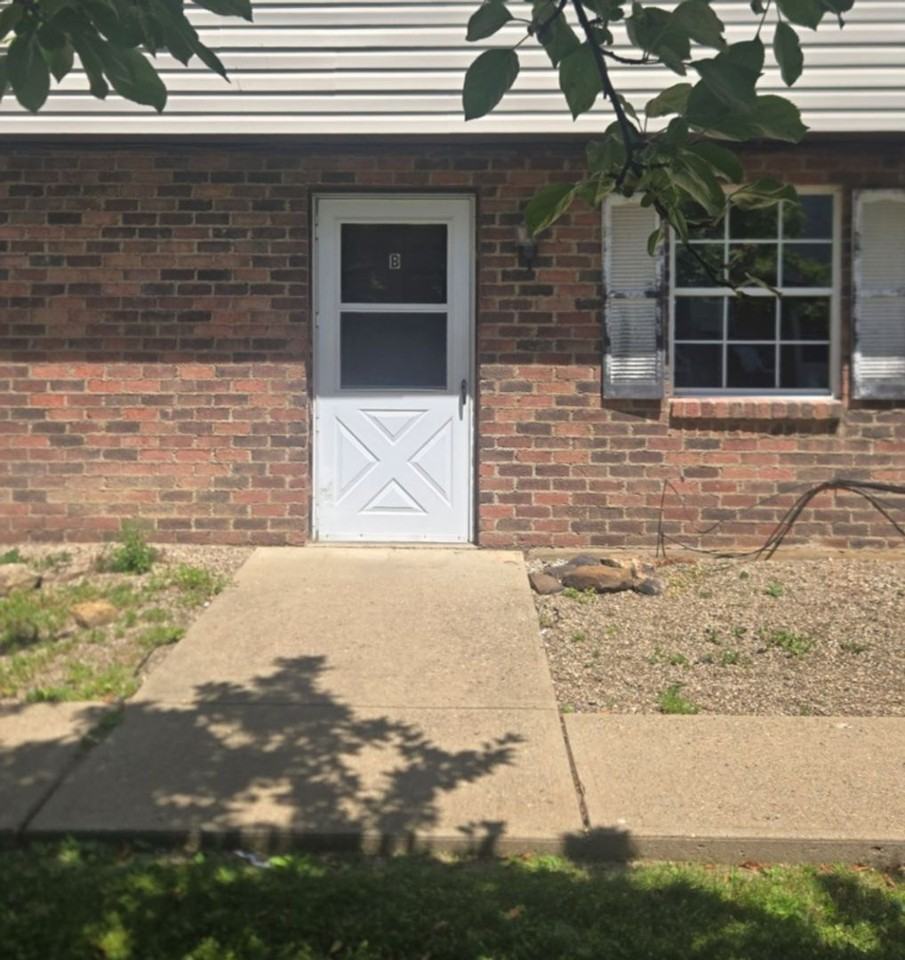 Parkridge Dr - Photo 2 of 11