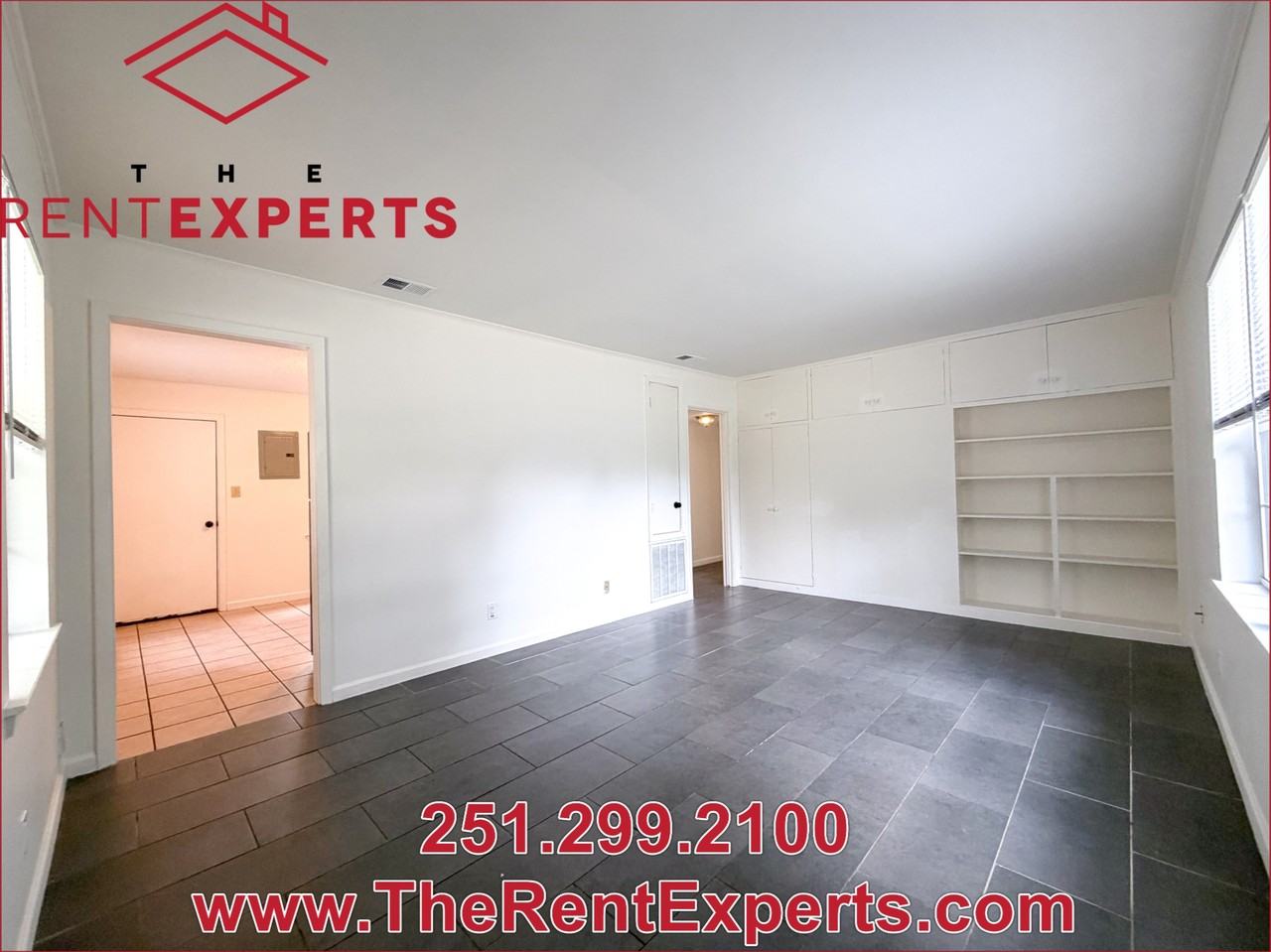704 Louise Dr W #1 - Photo 3 of 15