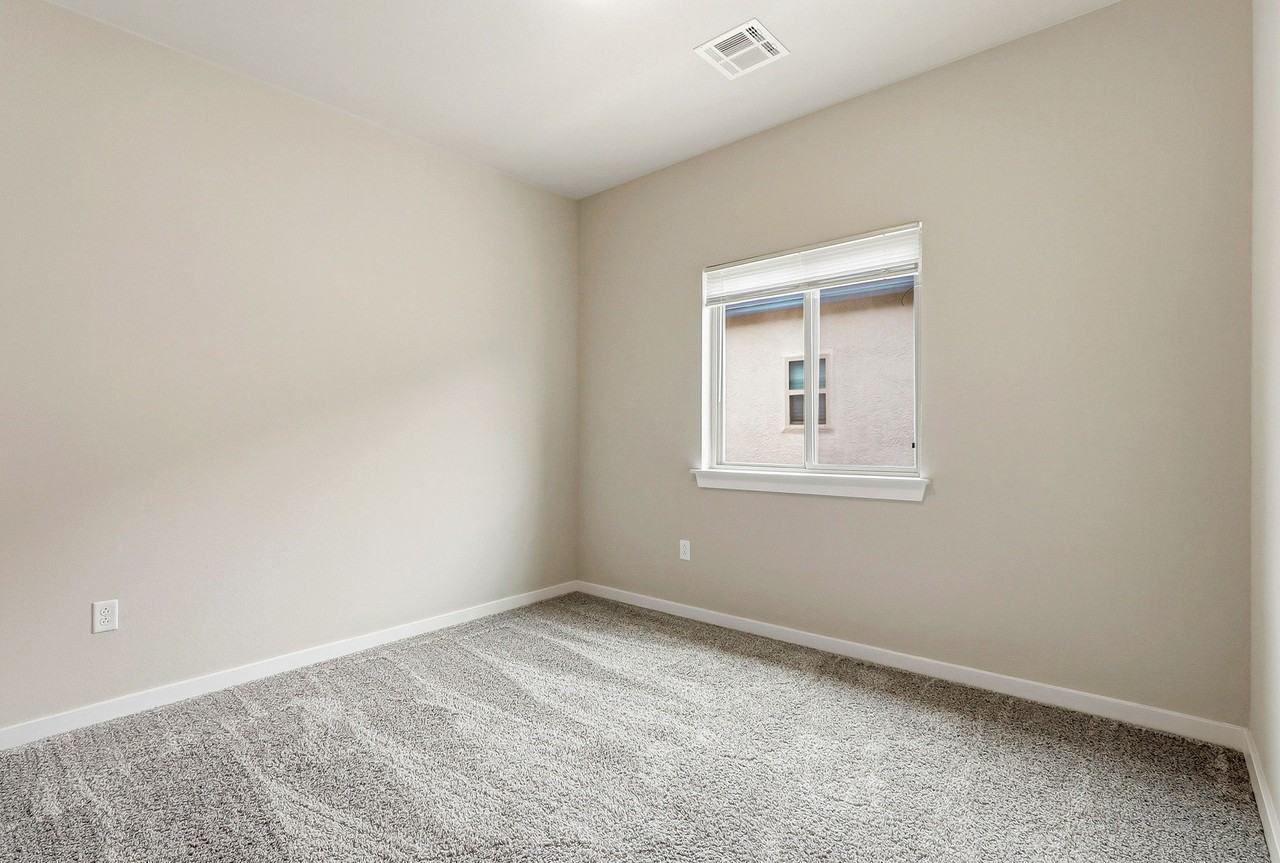 14740 Mike A Mendoza Ave #1 - Photo 6 of 31