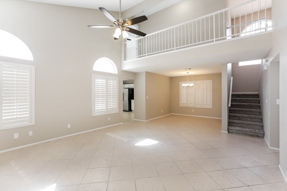 52 Quiet Desert Ln - Photo 4 of 17