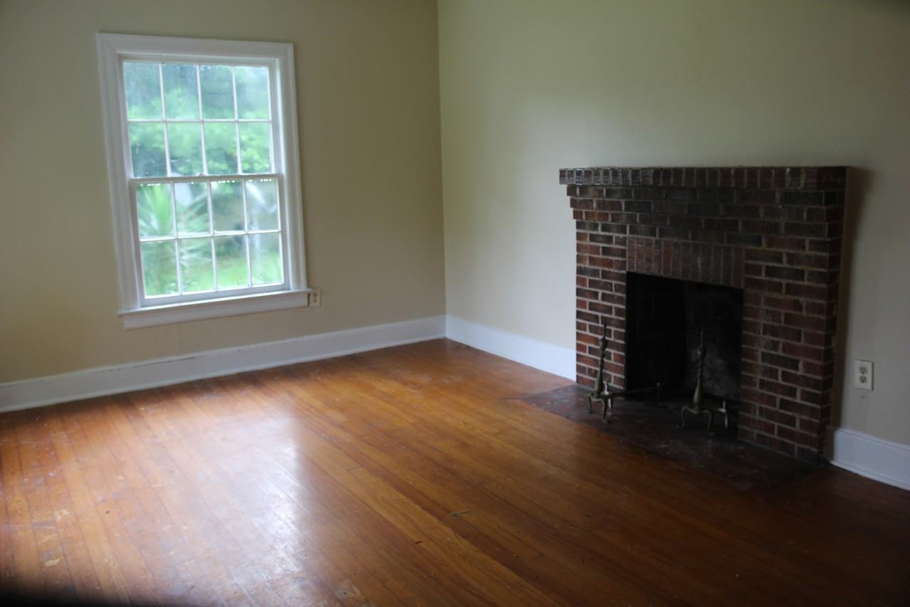 1108 8th Ave #1 - Photo 2 of 11