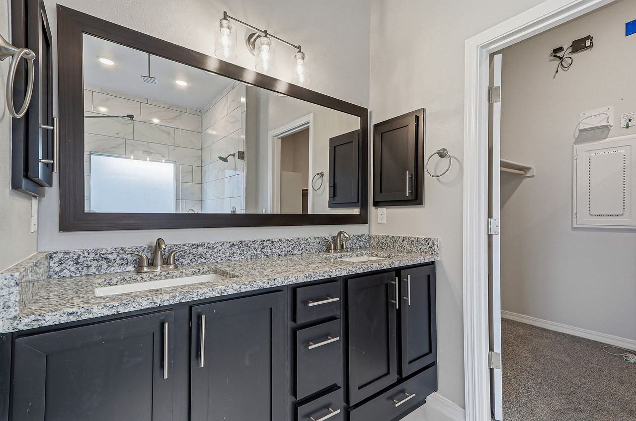 13349 Cinderford Ave #1 - Photo 6 of 32