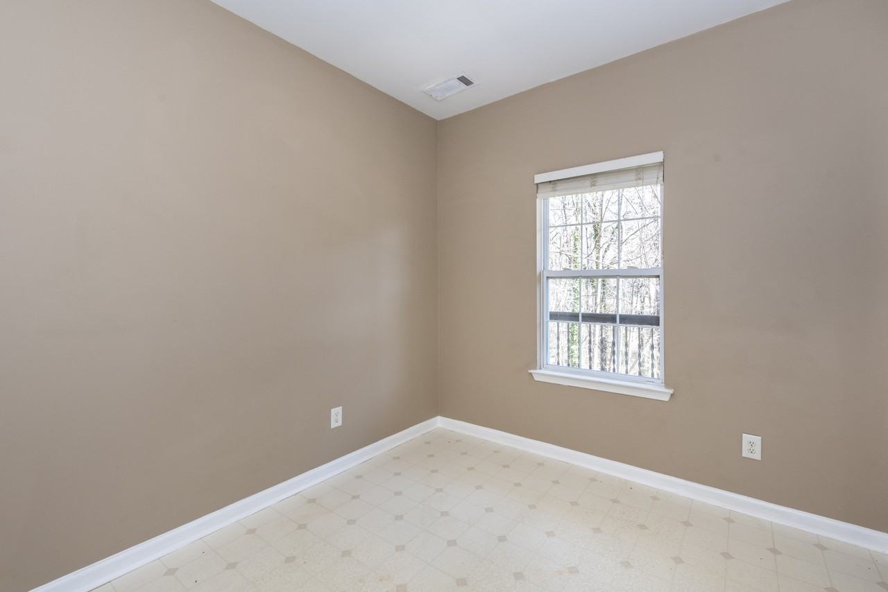 5385 Renault St #1 - Photo 4 of 19