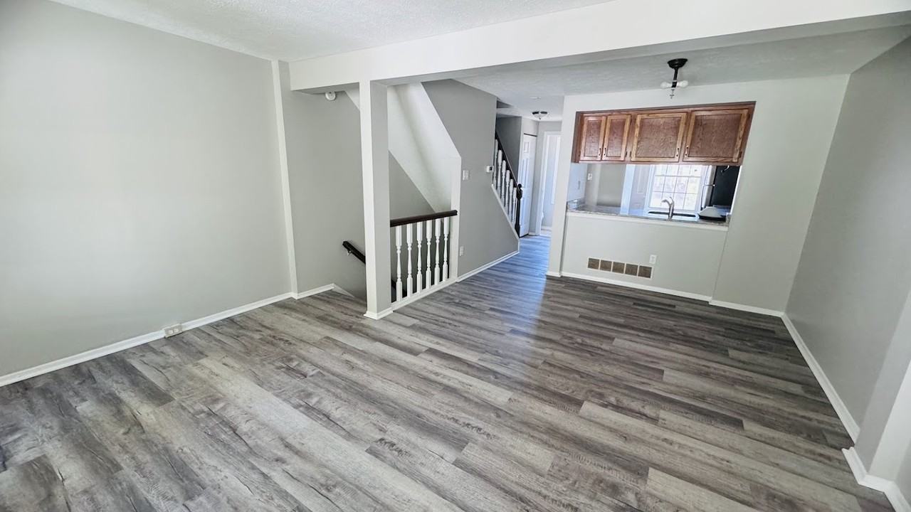 501 Timberidge Dr #501 - Photo 6 of 12