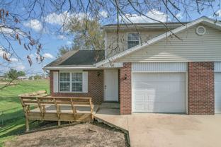325 S Summit Dr #A - Photo 1 of 1
