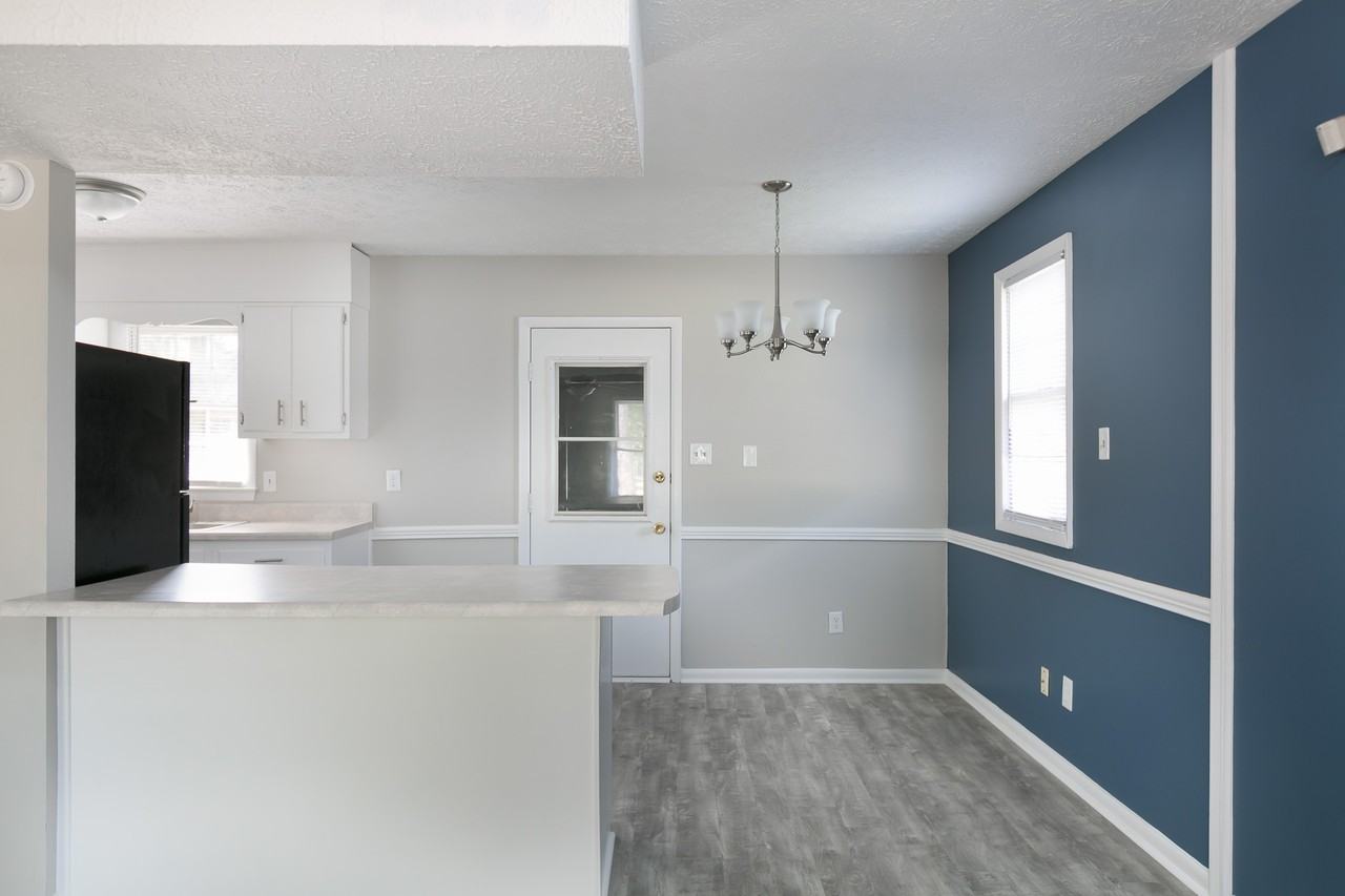 6413 Bretton Woods Dr #1 - Photo 3 of 15