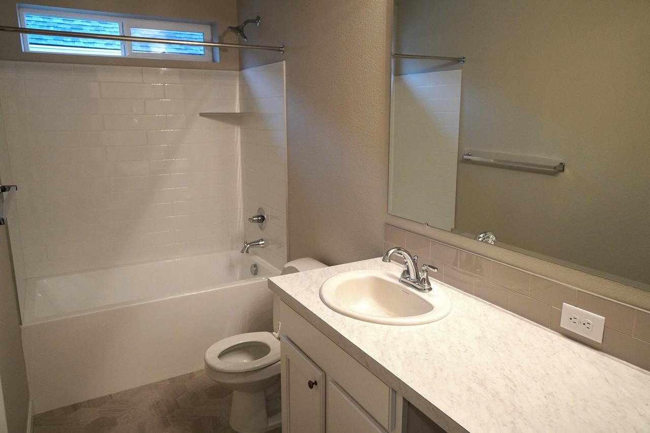 3154 N Greengate Way #1 - Photo 5 of 23