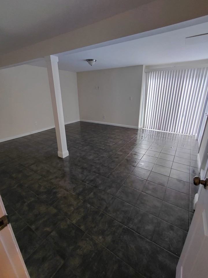 5 Sunnyside Ave #1 - Photo 2 of 39