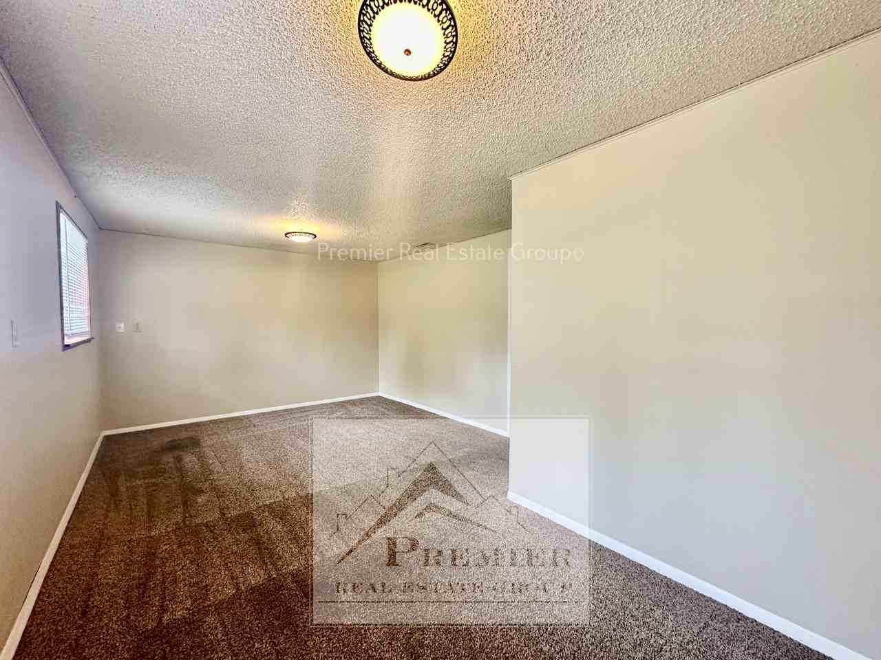 6873 Metropolitan St #1 - Photo 4 of 19