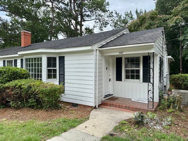 602 W Cedar St #1 - Photo 2 of 18
