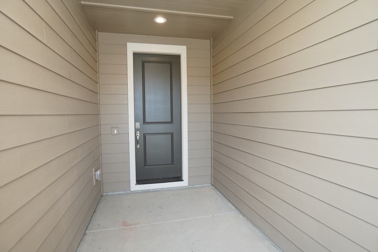 14561 Pine Knoll St #1 - Photo 3 of 45