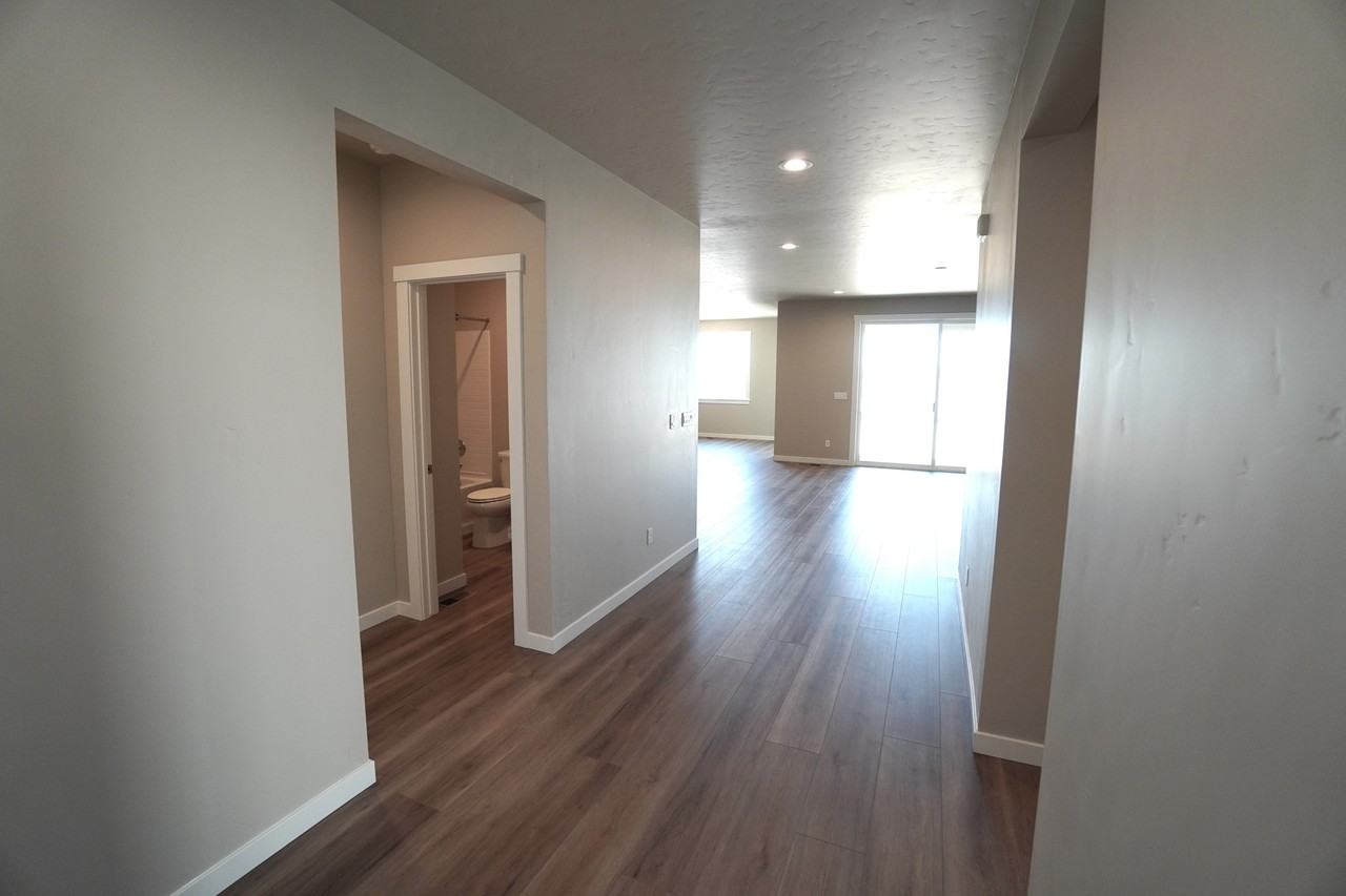 14561 Pine Knoll St #1 - Photo 4 of 45