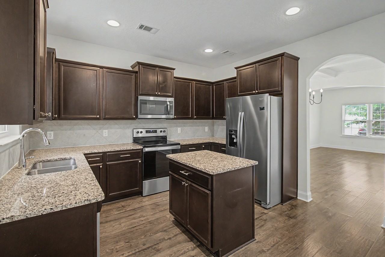 906 Rachel Ln #1 - Photo 7 of 38
