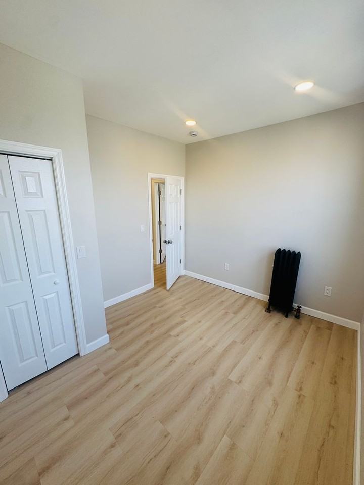 Henry Street - Photo 3 of 17