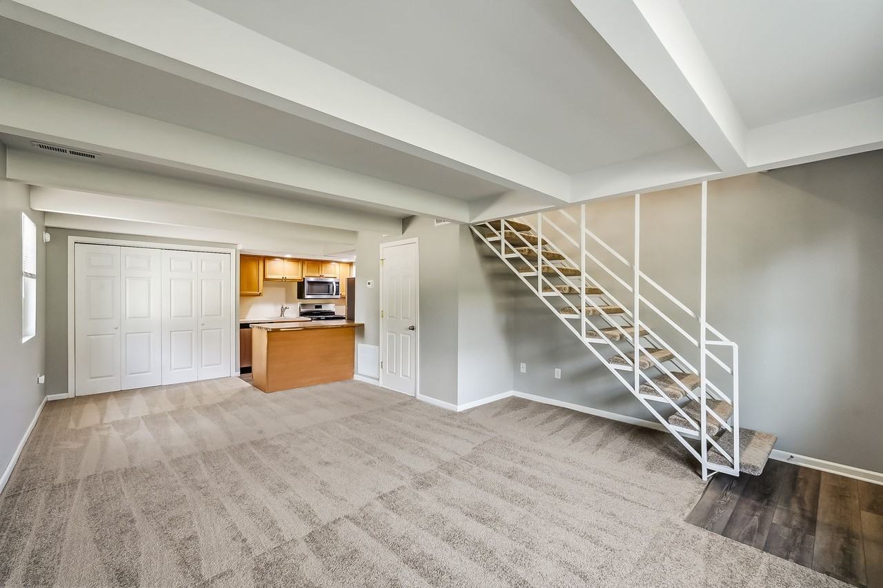 1407 Missouri Ave #1 - Photo 3 of 12
