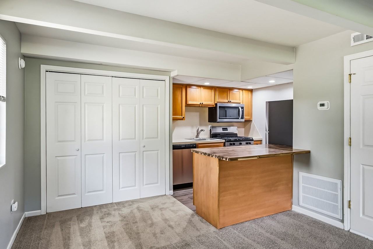 1407 Missouri Ave #1 - Photo 4 of 12