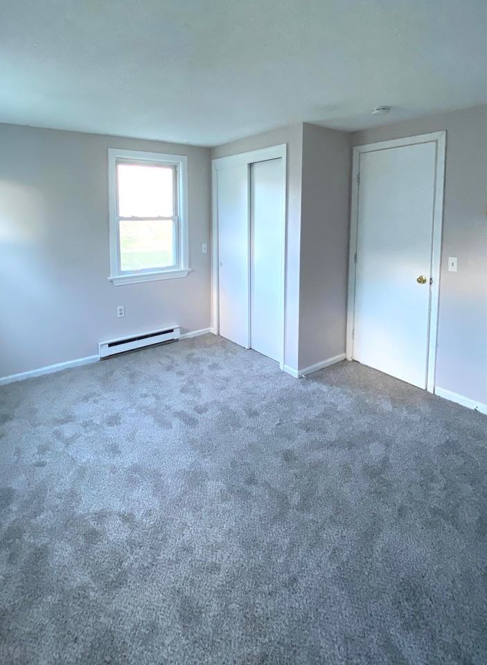 196 Broad St #1 - Photo 6 of 6