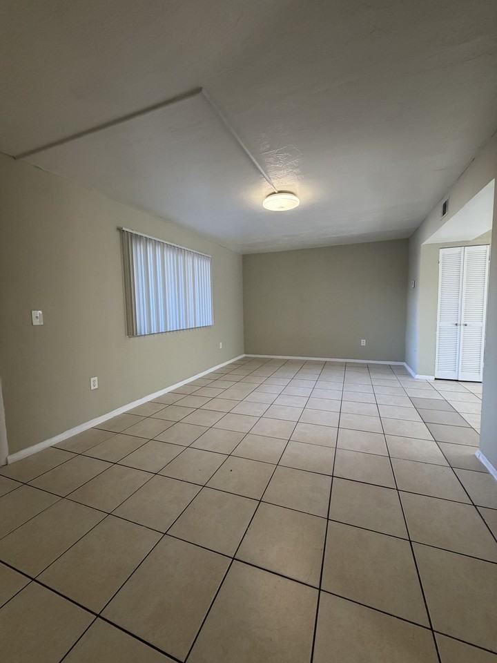 4226 Desoto Ave #53 - Photo 3 of 22