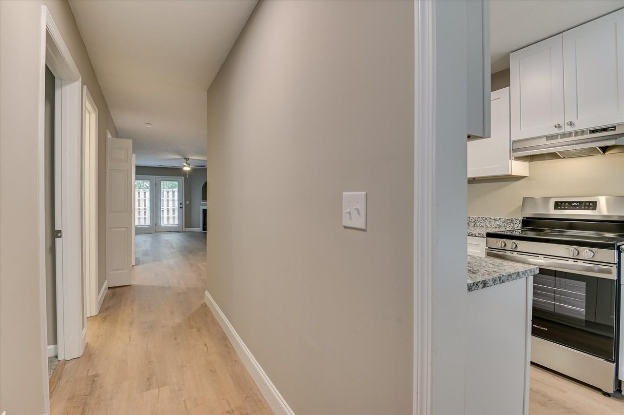 111 Kelly Dr #111 - Photo 7 of 38