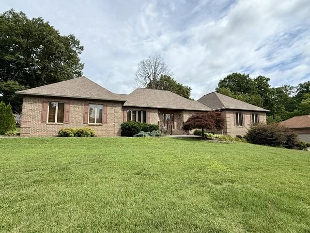 590 Wedgwood Dr #1 - Photo 3 of 45