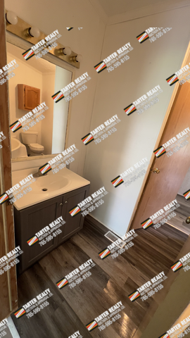 1229 N Indiana Ave #1 - Photo 6 of 9