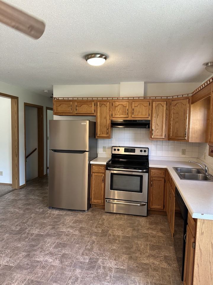 1116 Sunset Ave #1116 - Photo 2 of 20