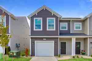 featured image of 1304 Timber Hollow Ct