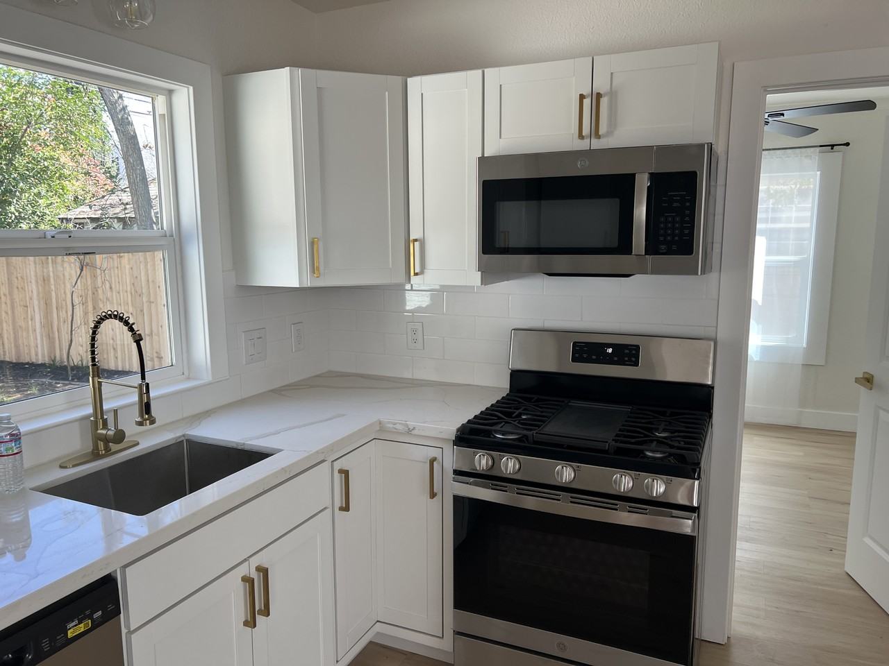 4541 V St #1 - Photo 4 of 16