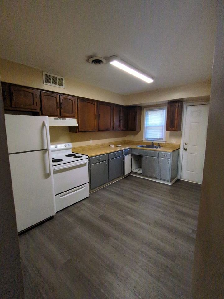 162 Spruance Rd #1 - Photo 3 of 10