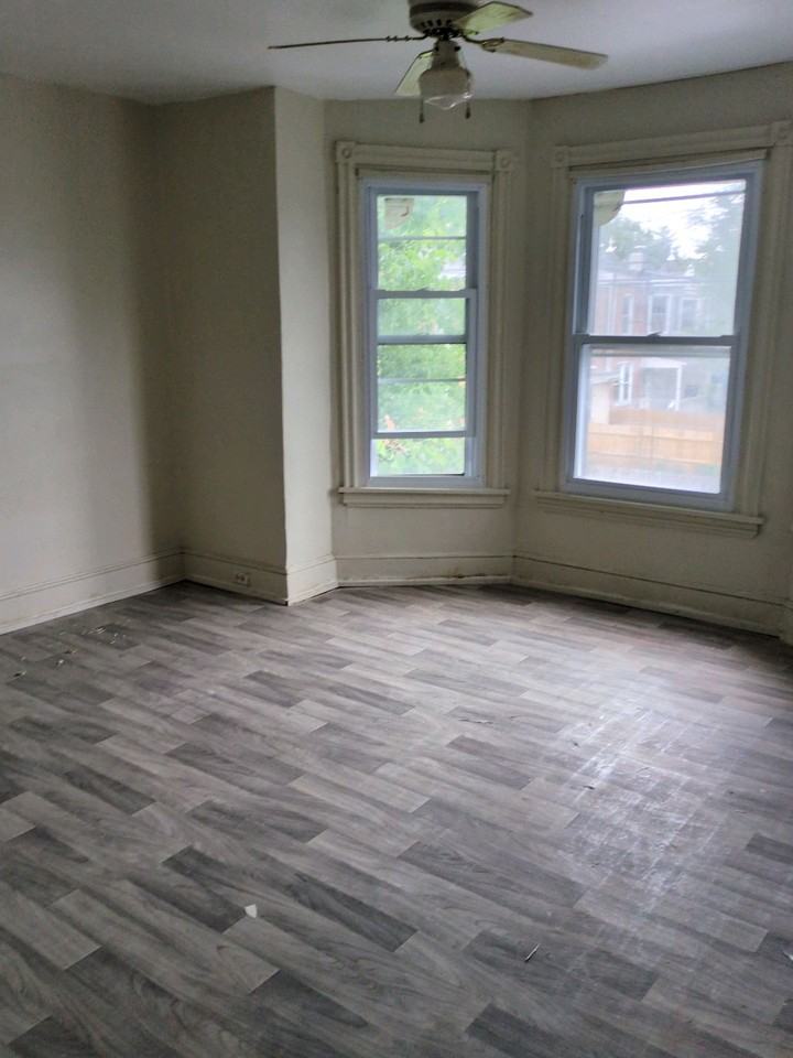 2227 Jessup St #1 - Photo 3 of 6