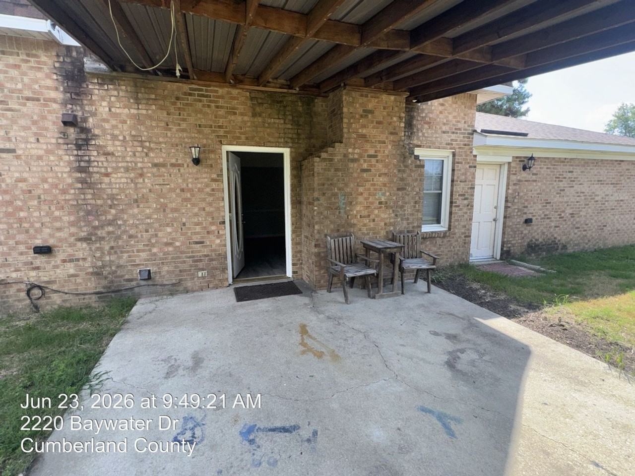 2220 Baywater Dr - Photo 3 of 25