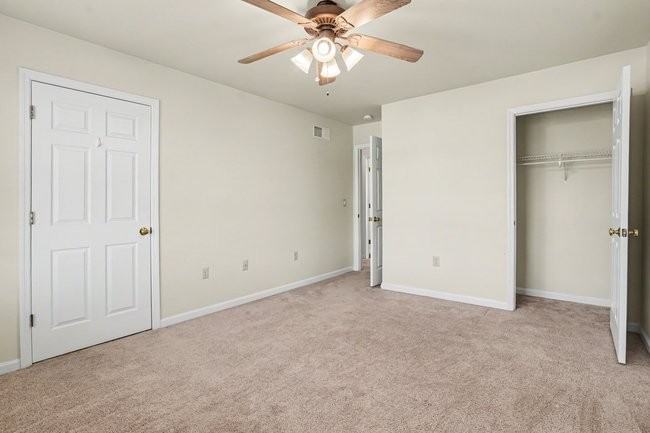 65 Meade Dr #1 - Photo 3 of 15