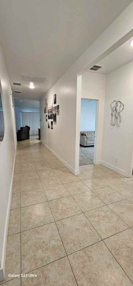 2424 S Luginbuhl St #1 - Photo 6 of 20