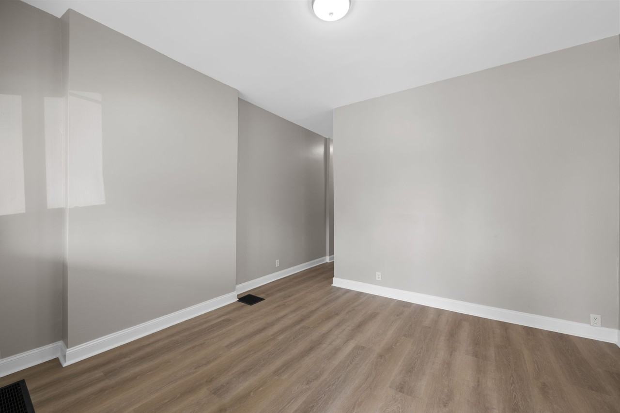 3168 Pennsylvania Ave #1 - Photo 7 of 22