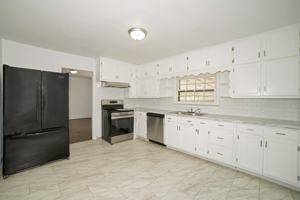 featured image of 305 Hickory Ave Sw #1