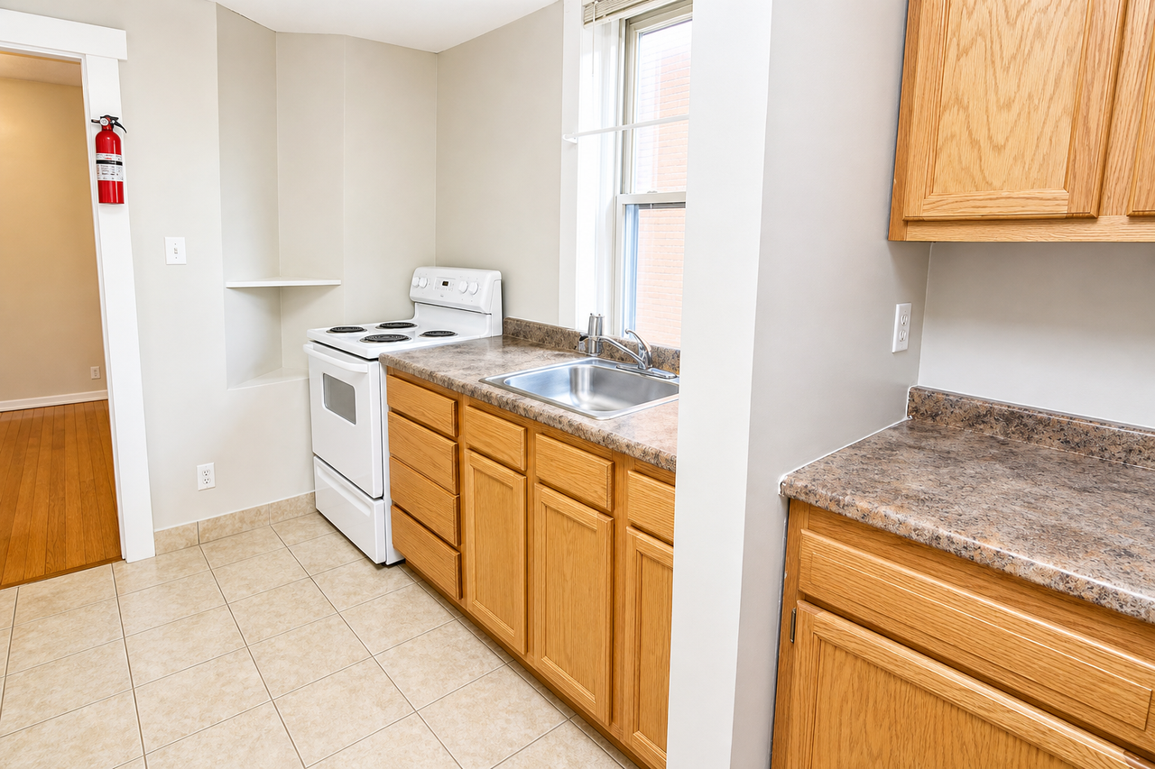326 MELWOOD AVENUEAPT 1B #326-1B - Photo 4 of 9