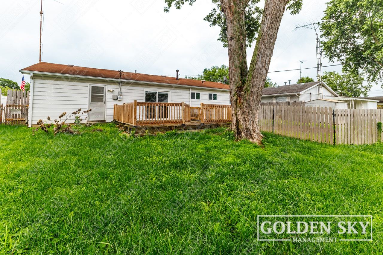 3129 S Opechee Dr #1 - Photo 2 of 10