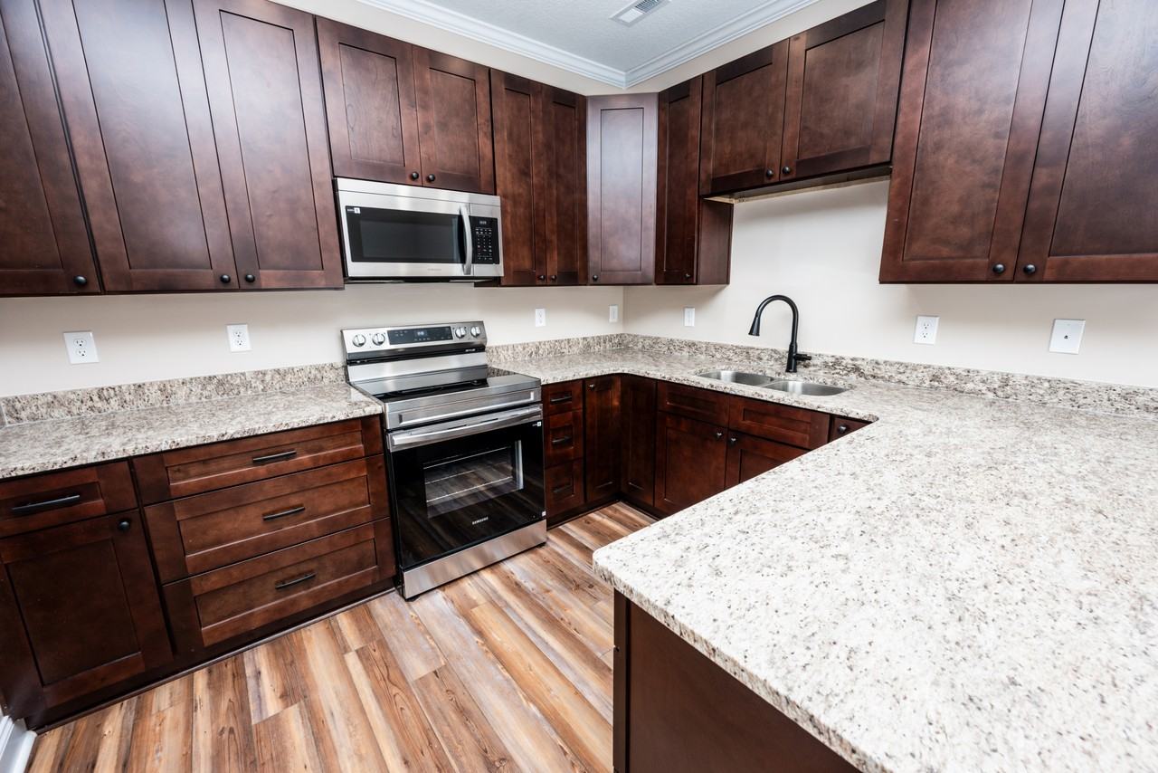130 Macdonald Blvd #1 - Photo 7 of 21