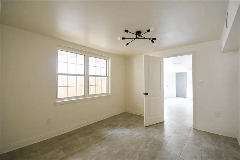 740 Thayer - 2B #2B - Photo 5 of 17