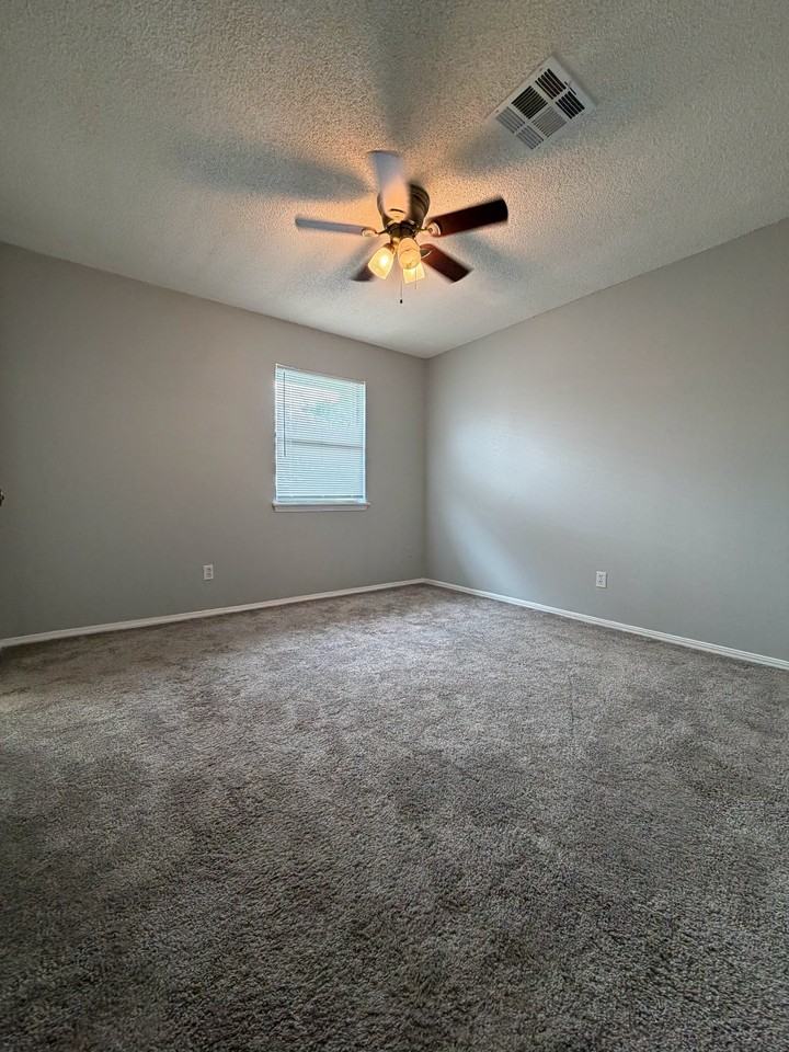 2204 Shenandoah Dr #1 - Photo 7 of 11