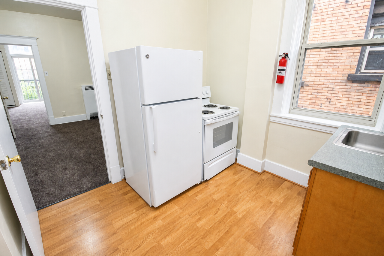 316 MELWOOD AVENUEAPT 5A #316-5A - Photo 4 of 8