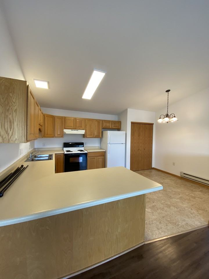 1540 W Pine St #407 - Photo 2 of 22