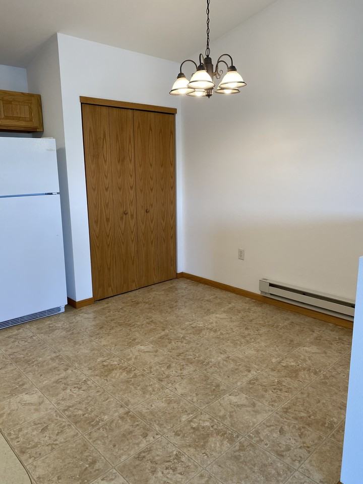 1540 W Pine St #407 - Photo 3 of 22