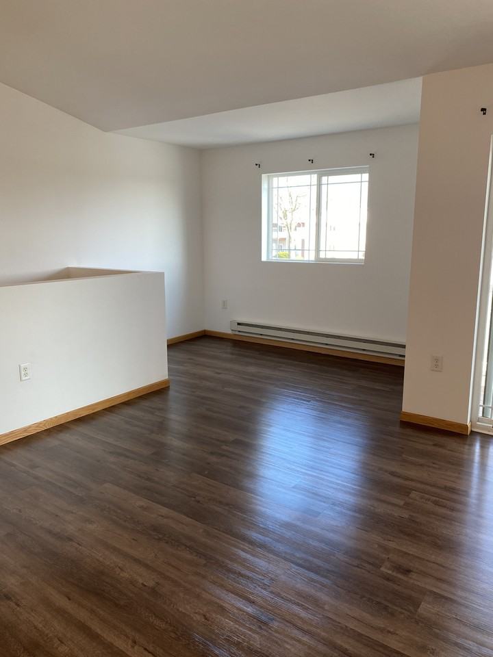 1540 W Pine St #407 - Photo 4 of 22