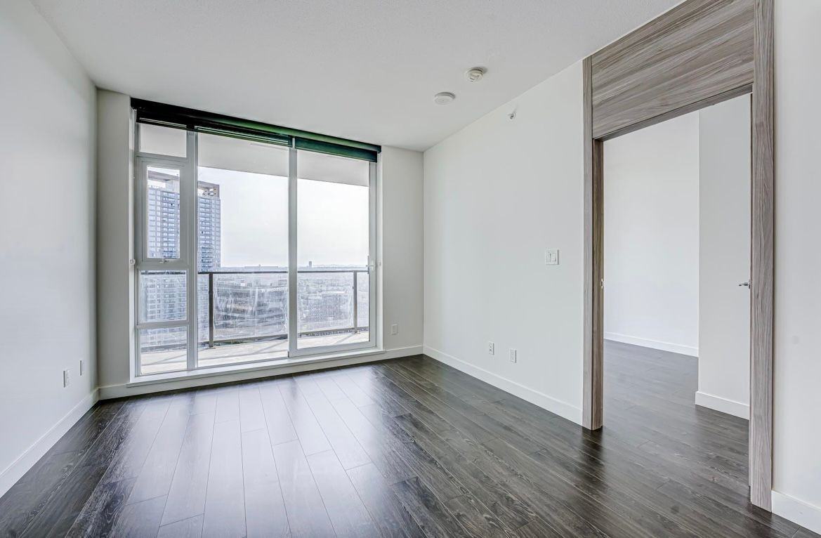 9887 Whalley Boulevard - Photo 15