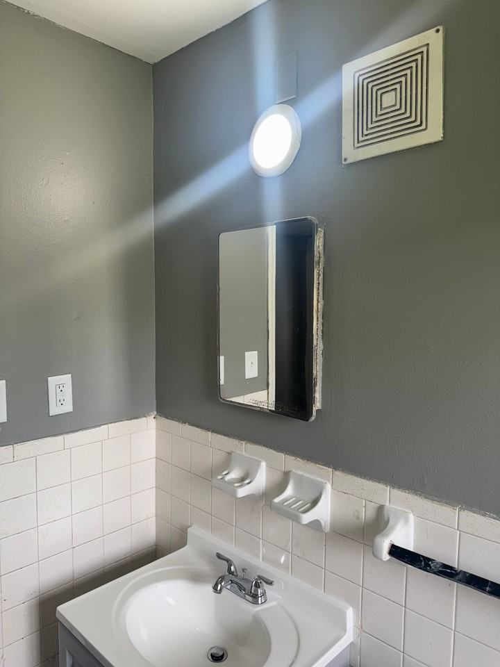 Imogene Apartments - Photo 3 of 24