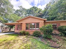 featured image of 5452 Ardell Dr