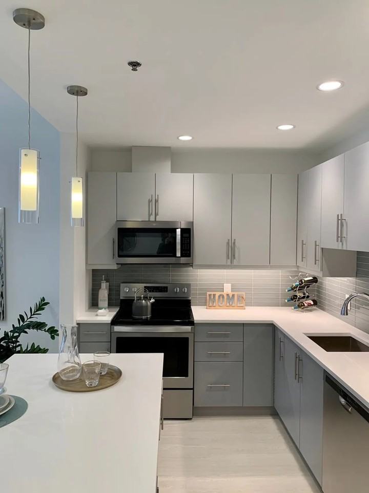 93 Nassau Street North #202 - Photo 3 of 8
