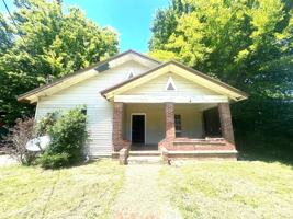 featured image of 500 W Ripley Ave #1