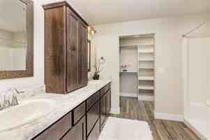 featured image of 2321 Gleneagles Blvd #1